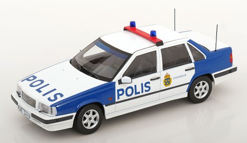 Triple volvo 850 polis - 1:18,