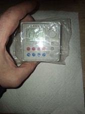 Viessmann Schaltuhr Digitale Schaltuhr 9641596 Trimatic "Neuwertig"