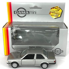 Gama Mini BMW 323i Die Cast