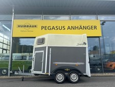 Humbaur Rapid Plus 2-Pferdeanhänger Sattelkammer Holz/ Poly 2t.