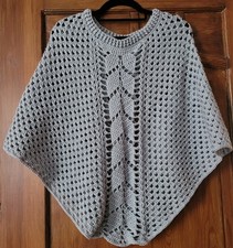 Poncho Überwurf Handarbeit