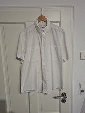 Schönes Herrenhemd von Seiden