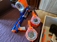 NERF Gun Rampagne mit drei Trommelmagazinen