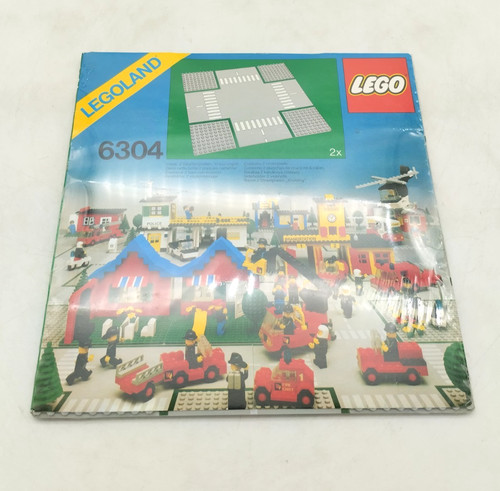 Lego 6304 cross roads plates - lego,
