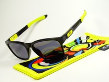 Oakley Catalyst Valentino