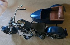 Motorrad mit Beiwagen Blech  alt und staubig  24 x 23 x 19 cm