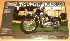 1:8 Revell 07922 , Triumph