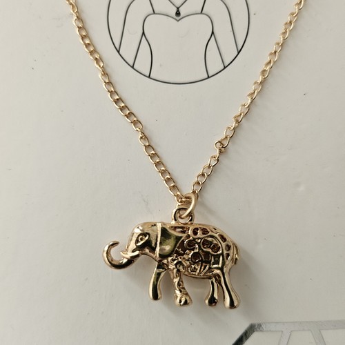 Halskette goldfarben