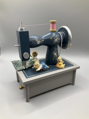 Nähmaschine spieluhr - nähmaschine, /