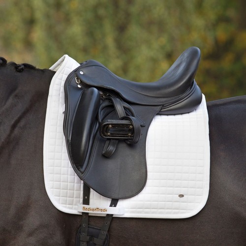 Back track saddlepad - on,