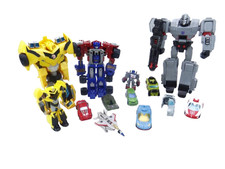 13x Transformers Roboter Vintage Spielzeug Action Figuren Hasbro Megatron 2000er