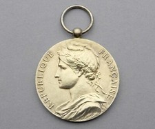 Frau Marianne weiblich Gallia. Jugendstil Silber Anhänger. Medaille von Borrel.