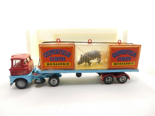 Corgi toys 1139 - , *