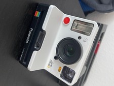 polaroid kamera in weiß 