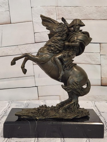 Hot cast bronze napoleon - cast,