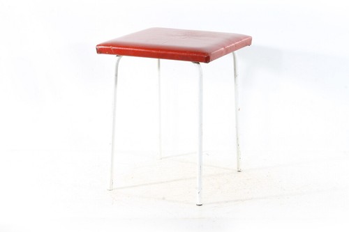 Alter hocker sitz - 1, x