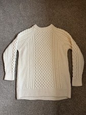 Ecru Aran Pullover mit