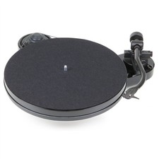 Pro-Ject RPM 1 Carbon