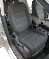 VW Touran 1T3 1T Sitz vorne