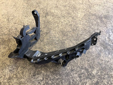 Scheinwerferhalterung