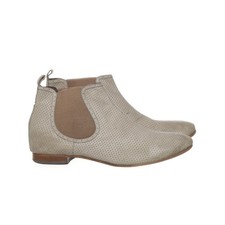 Liebeskind Berlin, Chelsea