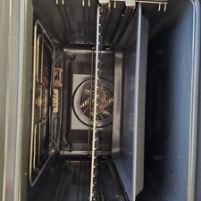 E-Herd mit 4 Ceran Kochfeldern