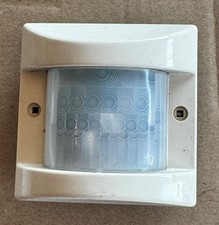 Busch-Jaeger Wächter 6800-102