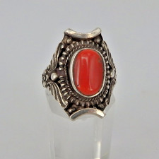 Alter floraler Trachtenschmuck