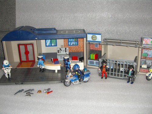 Playmobil polizeistation - playmobil,