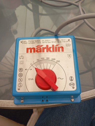 Märklin trafo 37540 - b,