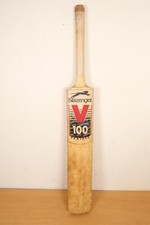Vintage SLAZENGER V100 Panther