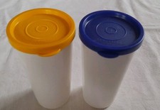 2 x Tupperware Becher /Trinkbecher Joghurtbecher Becher mit Deckel ca. 250 ml