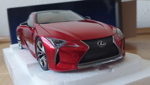 Lexus 500 modellauto 18 - lexus,