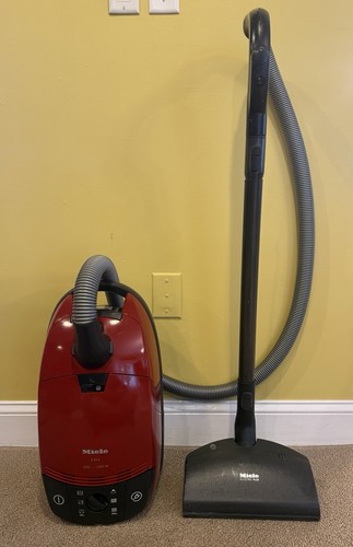 Miele canister vacuum - s5,