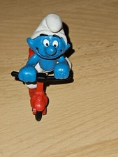 Seltener Rollerschlumpf