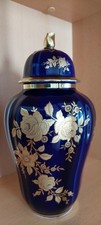 Wunsiedel kobaltblaue Deckelvase blau/gold, Höhe 28 cm, Vitrinenstück, wie neu