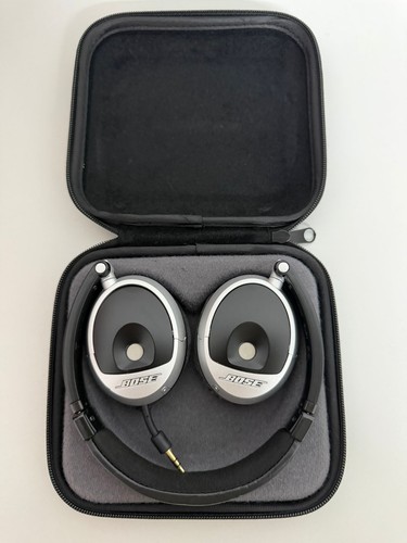 Bose ear wired headphones - bose,