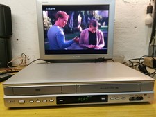 LG V9700 VHS/DVD Kombigerät 