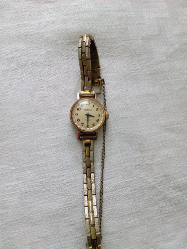 Damenarmbanduhr marke chaika - damenarmbanduhr,