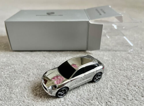 Porsche design macan turbo - porsche,