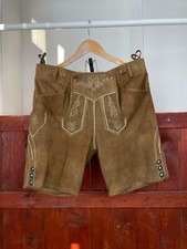Country Maddox Trachten
