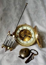 kleines Uhrwerk mit Brocot