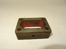 Zwischenstück für Einspritzpumpe Güldner 2DA Motor vom Kramer KB17 Traktor