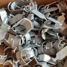 *AUSWAHL* Niedax Bügelschelle Hammerfuß-Schelle Kabelschelle C-Profil von 8-42mm