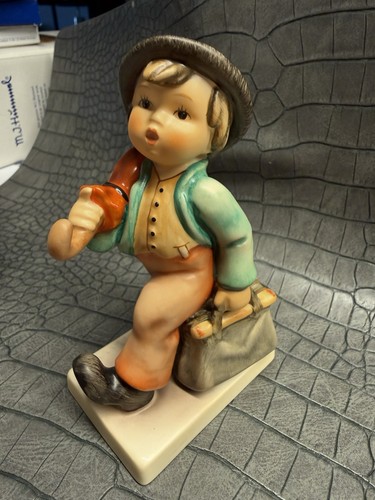 Hummelfigur wanderbub wanderer - wanderbub,