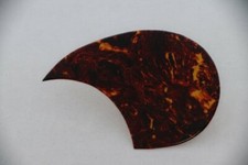 Zelluloid-Gitarrenschlagbrett Martin OM-28-Stil rot-braune Schildkröte