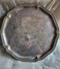 altes versilbertes Serviertablett achteckig mit gewelltem Rand