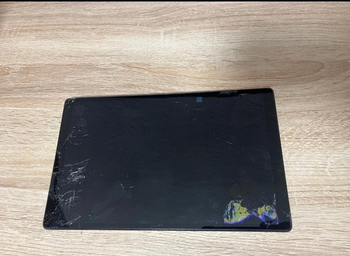 Defekt lenovo smart tab m10 - defekt,