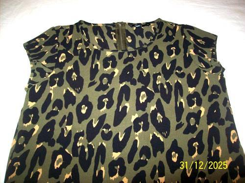 Only tiger leoparden look - tiger,