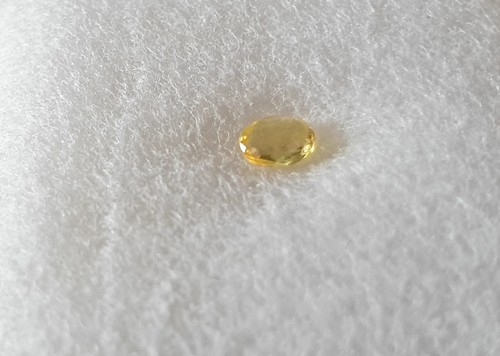 Saphir canarie yellow 4x3mm - canarie,